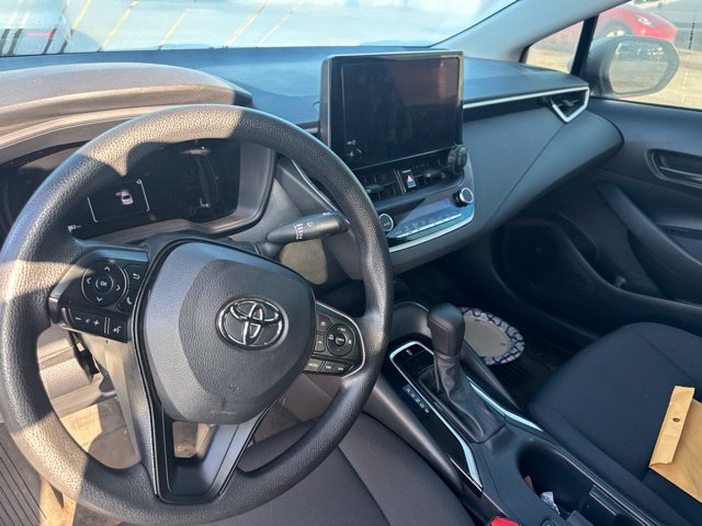 Used 2026 Toyota Corolla LE FWD image 10