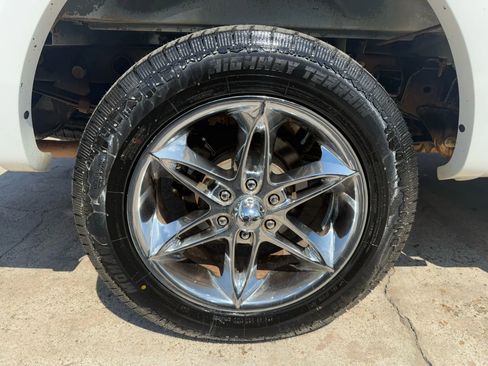 Used 2005 Ford F150 Lariat image 25