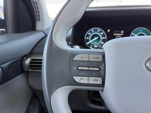 Used 2022 Hyundai Nexo Blue FWD image 19