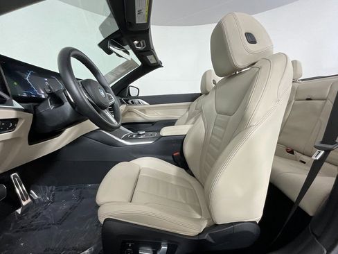 Used 2024 BMW M440i Convertible w/ Premium Package RWD image 18