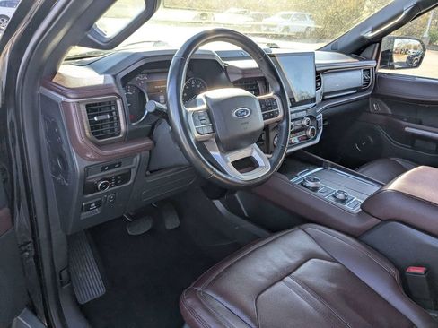 Used 2024 Ford Expedition Max Limited AWD/4WD image 18
