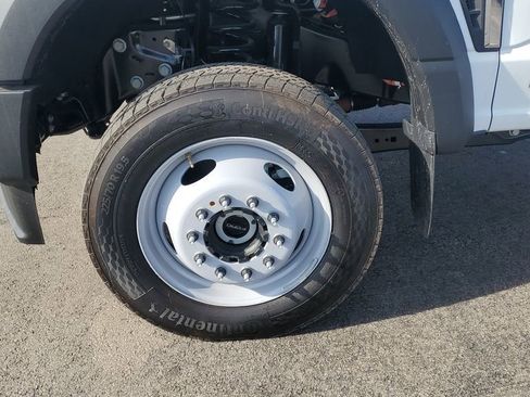 New 2026 Ford F550 4x4 Regular Cab Super Duty image 12