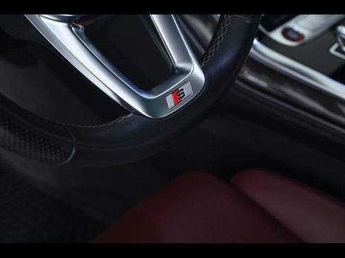 Used 2022 Audi SQ8 Prestige image 19