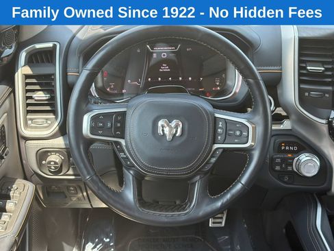 Used 2025 RAM 1500 Tungsten AWD/4WD image 28
