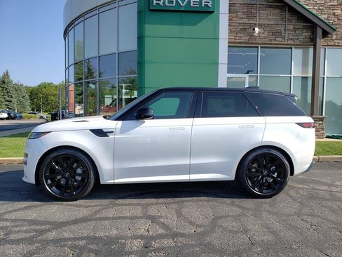New 2025 Land Rover Range Rover Sport Dynamic SE image 8