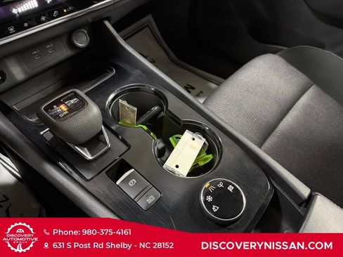 Certified 2025 Nissan Rogue SV AWD/4WD image 20