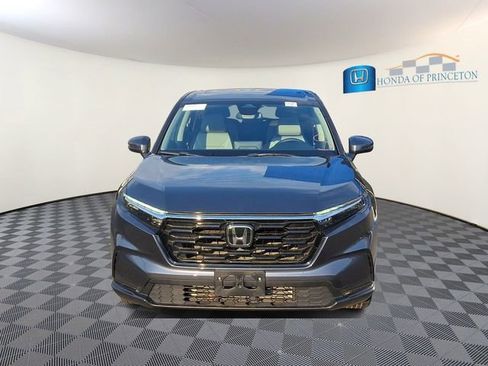 Used 2025 Honda CR-V EX image 2