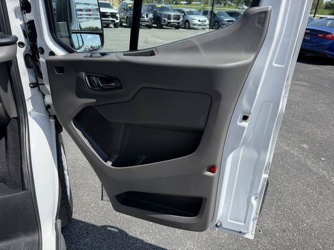 Used 2023 Ford Transit 350 XLT RWD image 26