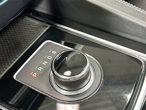 Used 2019 Jaguar F-PACE S image 18