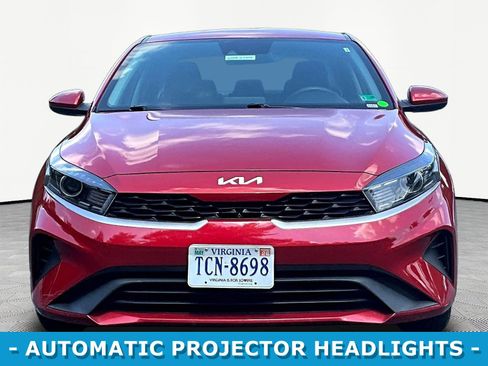 Used 2024 Kia Forte LXS FWD image 2