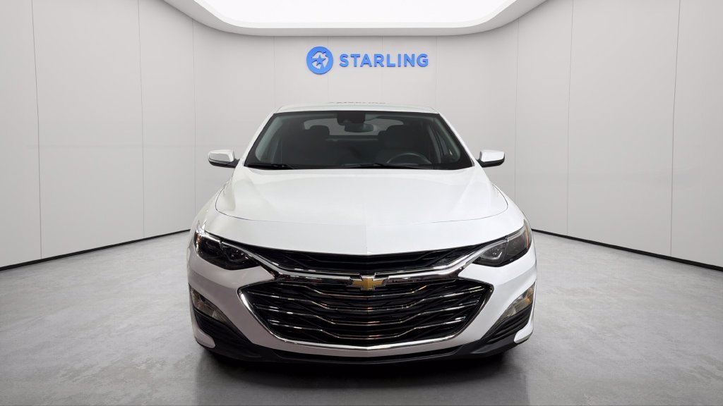 Used 2023 Chevrolet Malibu LT FWD image 16