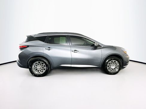 Used 2018 Nissan Murano SV FWD image 10
