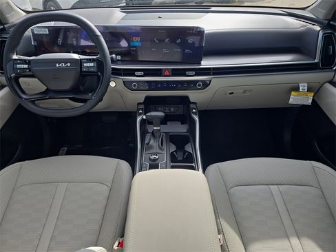 New 2026 Kia Sorento S image 14