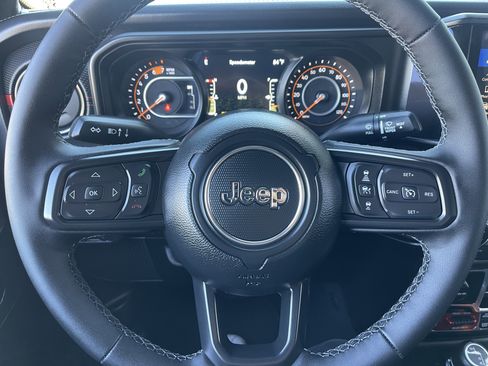 New 2026 Jeep Wrangler Unlimited Rubicon image 37