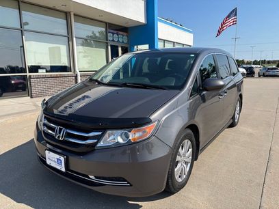 Used 2016 Honda Odyssey SE