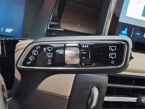 Certified 2024 Lincoln Corsair Reserve w/ Equipment Group 201A image 17