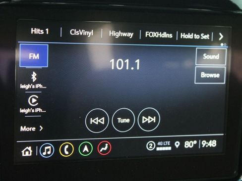 Used 2023 Chevrolet Traverse Premier image 26