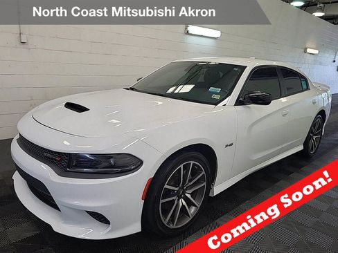 Used 2023 Dodge Charger R/T w/ Cold Weather Package RWD image 1