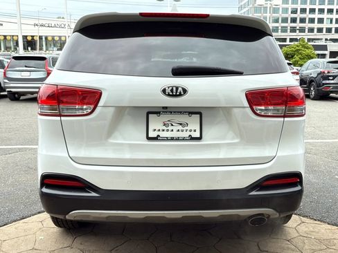 Used 2016 Kia Sorento EX AWD/4WD image 6