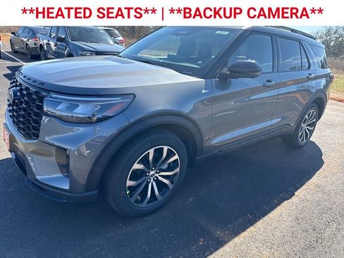 New 2026 Ford Explorer ST-Line image 3