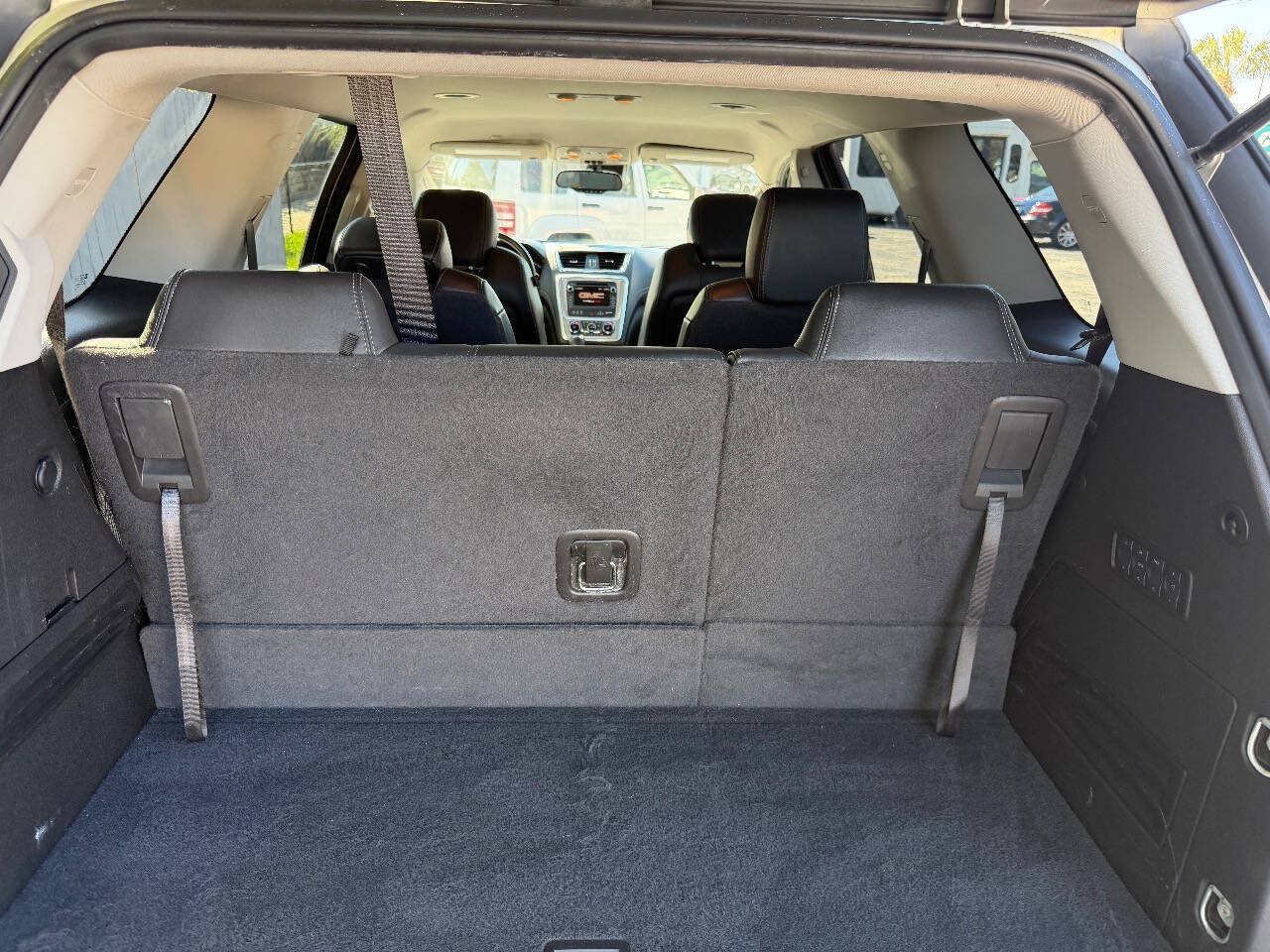 Used 2016 GMC Acadia SLT w/ Open Road Package FWD image 15