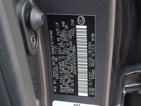 Used 2025 Lexus ES 350 w/ Premium Package FWD image 27