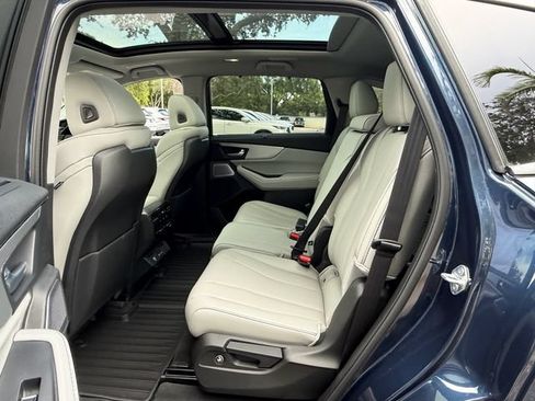 New 2026 Acura MDX w/ Technology Package FWD image 10