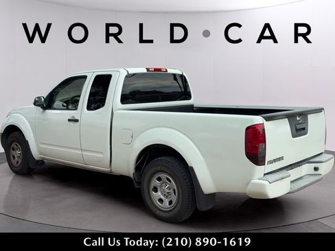 Used 2018 Nissan Frontier S RWD image 9