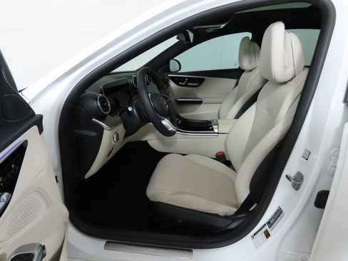 Certified 2025 Mercedes-Benz C 300 Sedan image 19