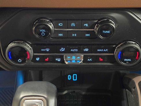 Used 2024 Ford Bronco Outer Banks AWD/4WD image 27