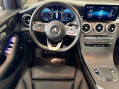 Used 2022 Mercedes-Benz GLC 300 4MATIC image 20
