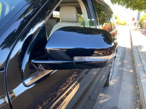 Used 2024 Ford Expedition Limited image 21