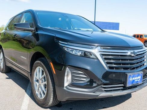 Used 2024 Chevrolet Equinox LT FWD image 4