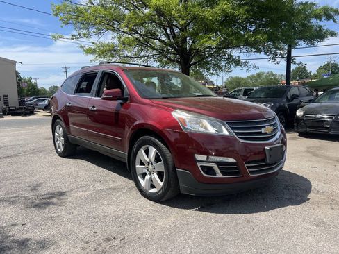 Used 2015 Chevrolet Traverse LTZ image 5
