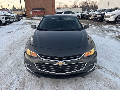 Used 2017 Chevrolet Malibu LS image 8