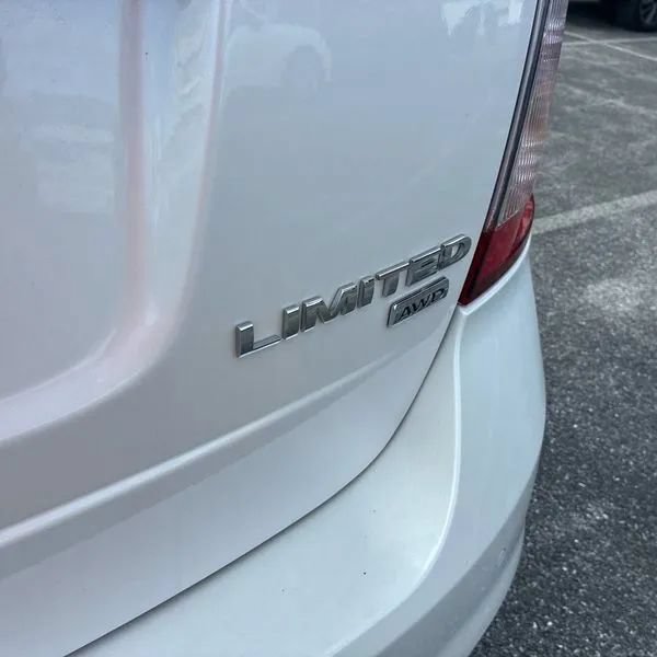 Used 2013 Ford Edge Limited AWD/4WD image 19