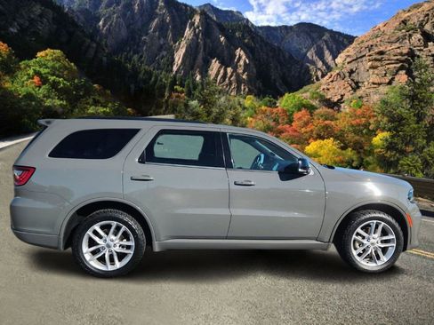 Used 2023 Dodge Durango GT AWD/4WD image 2