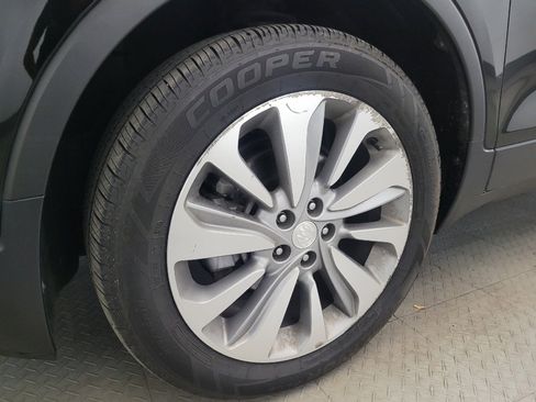 Used 2019 Buick Encore Preferred image 31