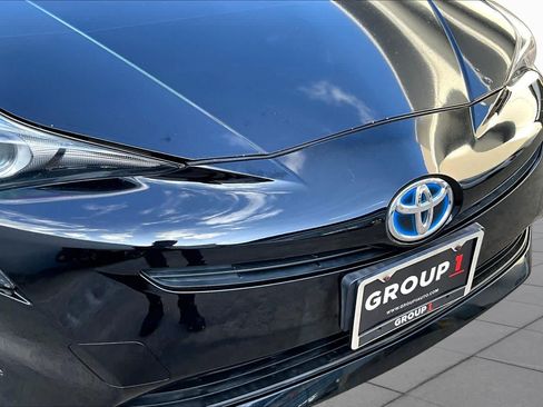Used 2016 Toyota Prius Four FWD image 29
