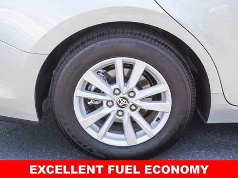 Used 2026 Toyota Camry LE FWD image 8