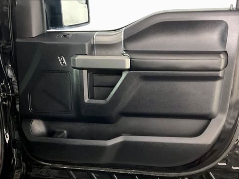 Used 2016 Ford F150 XLT w/ Equipment Group 302A Luxury RWD image 21