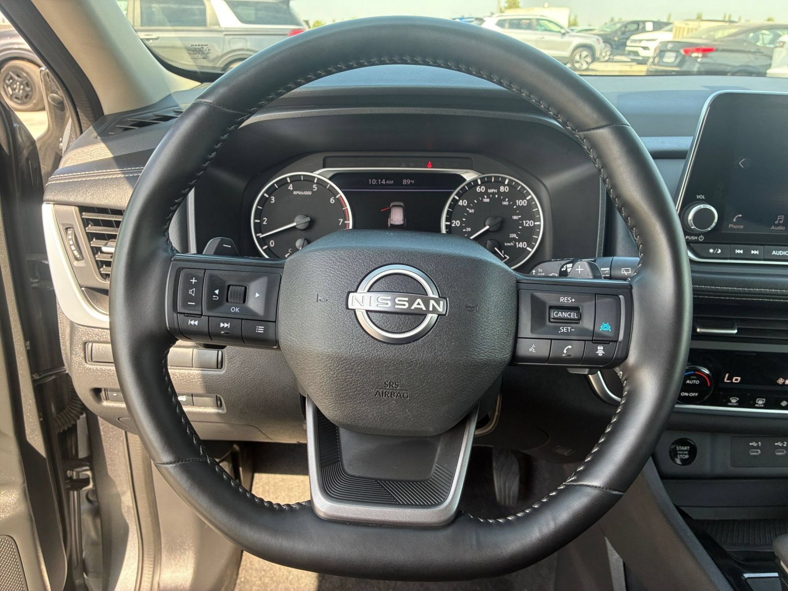 Used 2025 Nissan Rogue SV FWD image 29