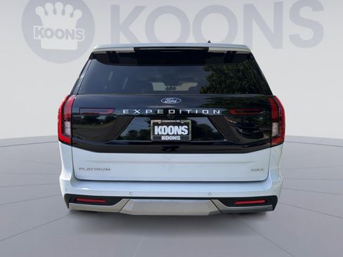 Used 2025 Ford Expedition Max Platinum AWD/4WD image 5