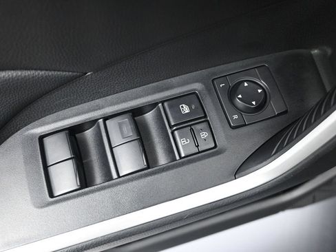 Used 2024 Toyota RAV4 LE AWD/4WD image 11