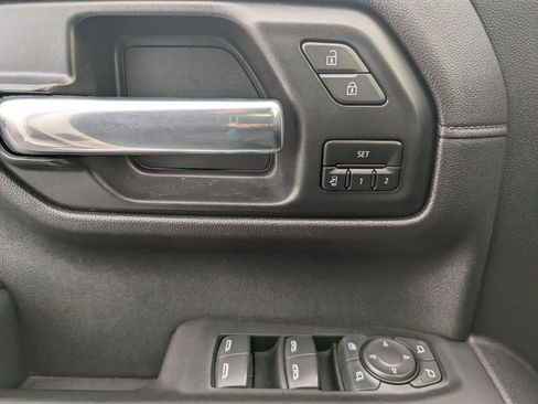 Used 2020 Chevrolet Silverado 1500 LTZ w/ LTZ Convenience Package image 26