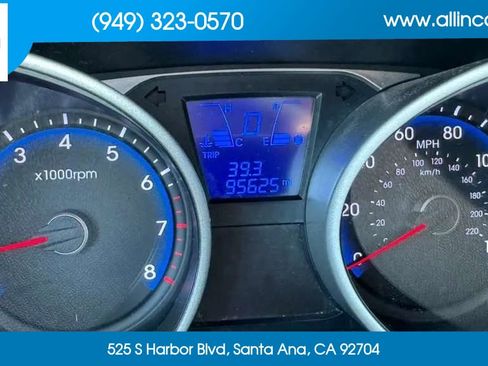 Used 2012 Hyundai Tucson GLS AWD/4WD image 8