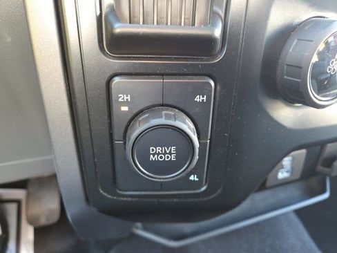 Used 2023 Ford F150 XLT image 27