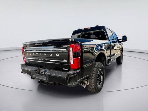 Used 2024 Ford F250 Platinum w/ Tremor Off-Road Package AWD/4WD image 5