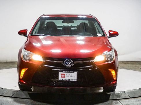 Certified 2016 Toyota Camry SE w/ Protection Package (Q2) image 3