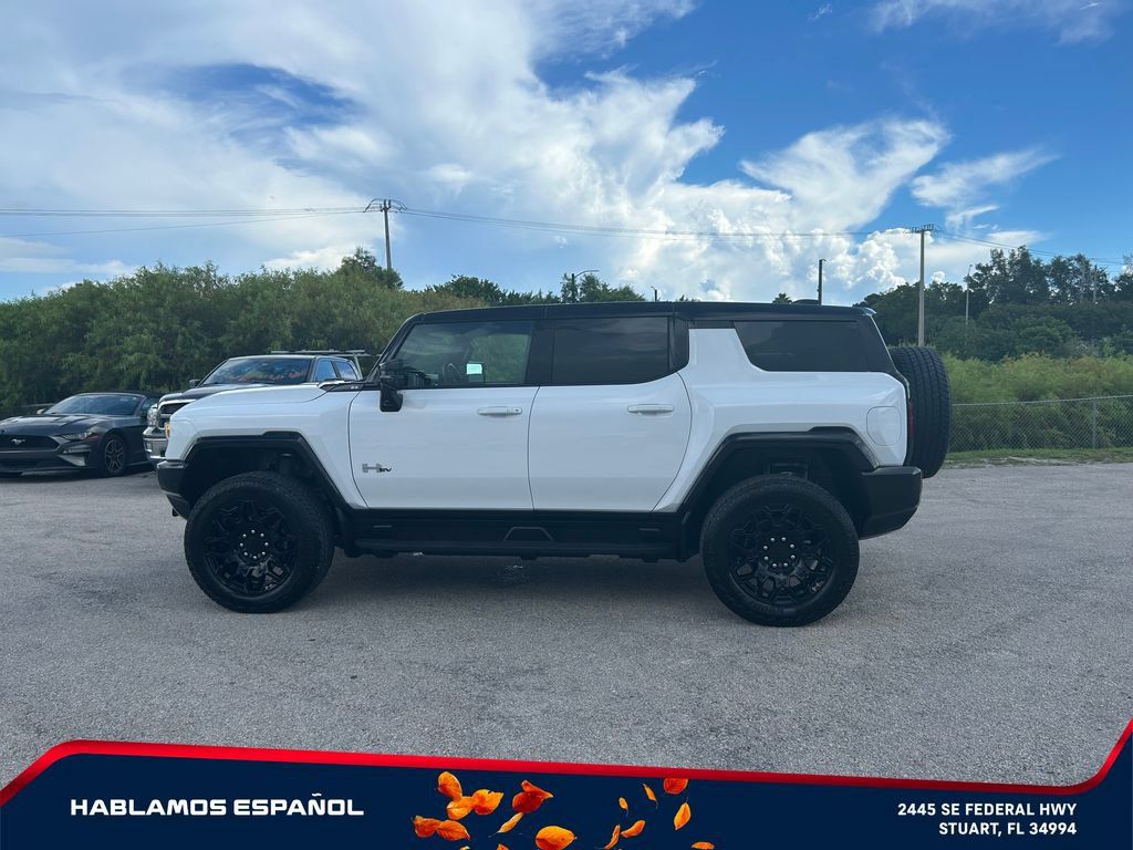 New 2026 GMC Hummer EV SUV AWD/4WD image 8